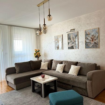 בלגרד Manhattan Apartman Belvil מראה חיצוני תמונה